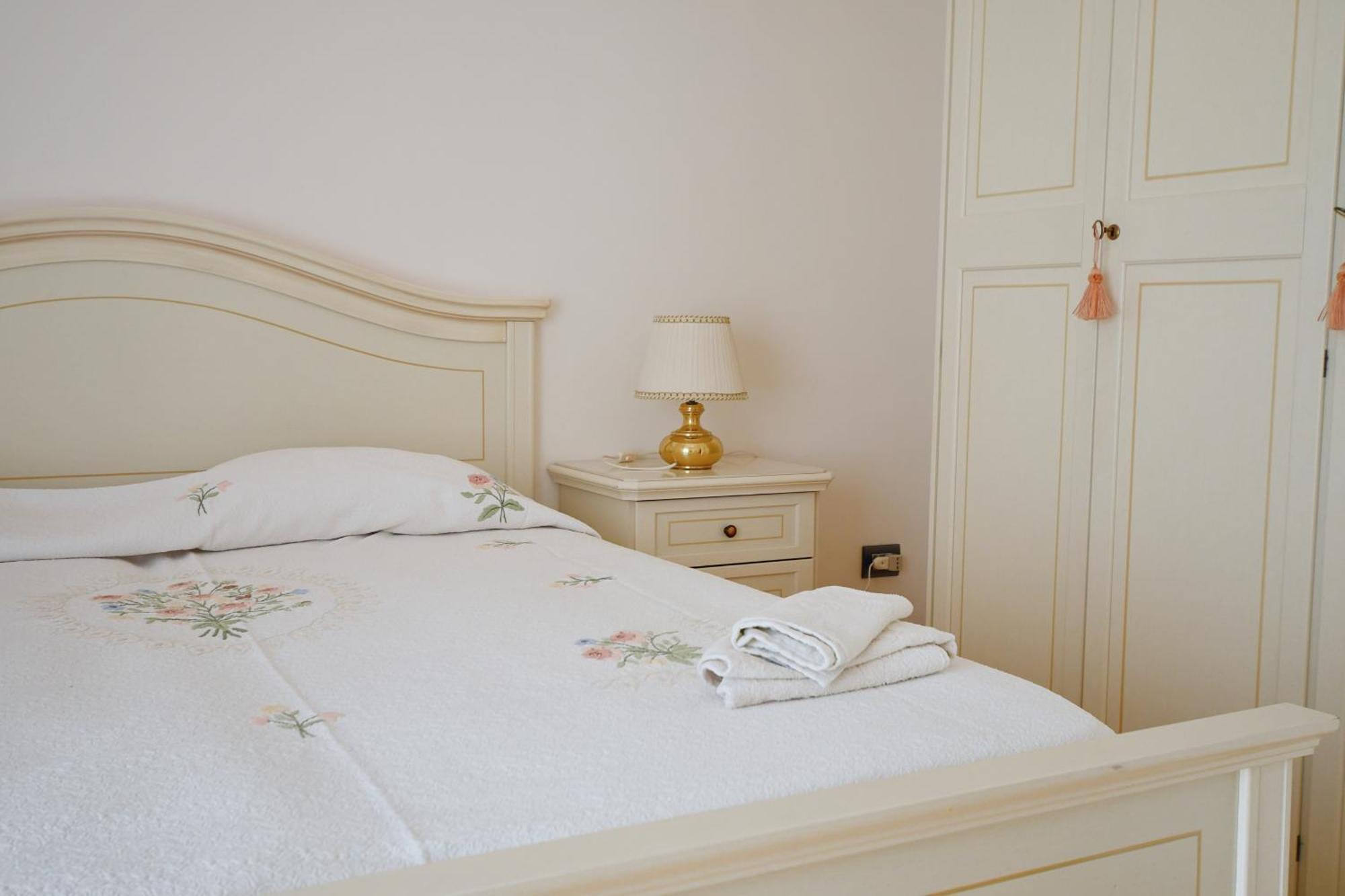 Lo Scorcio Sul Mare Apartment ฟอร์เมีย ภายนอก รูปภาพ